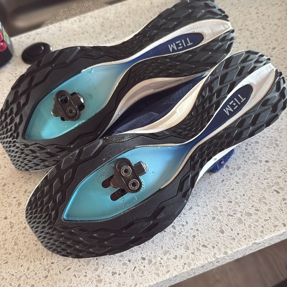 Blue Athletic Shoes Women’s 8.5 slipstream Tiem spinning shoes cycling with clip - Picture 4 of 6
